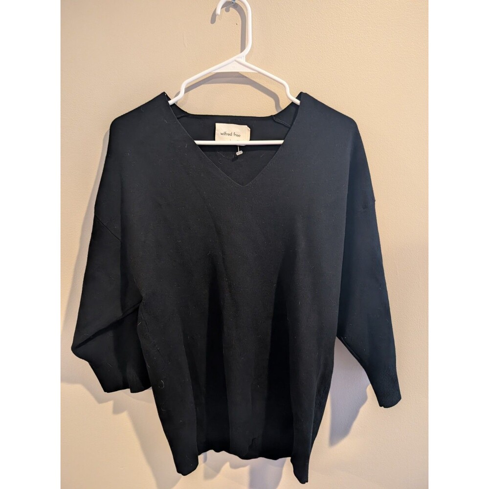 Aritzia Wilfred Free Black V Neck Sweater Size 1 Small Oversized Minimalist